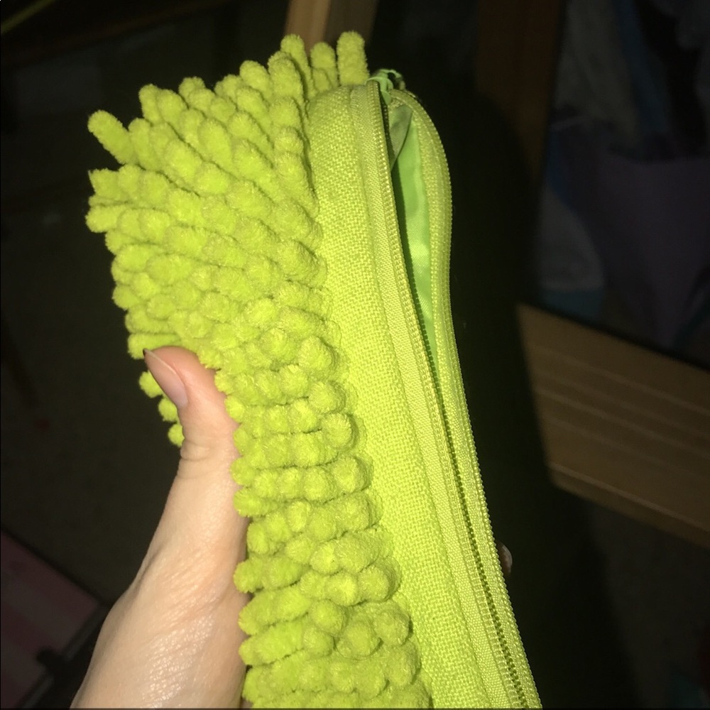 Pencil bag or makeup brush bag